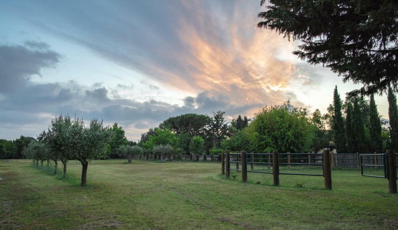 Bed and Breakfast Fuori Le Mura Paestum Exterior foto